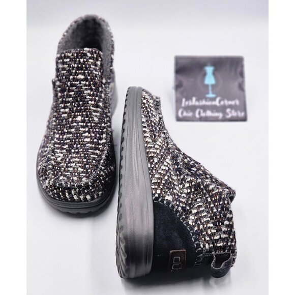 Hey Dude Women's Gray Denny Chevron Blue Lightweight Ankle Boots Size 11 2866 - Picture 11 of 16